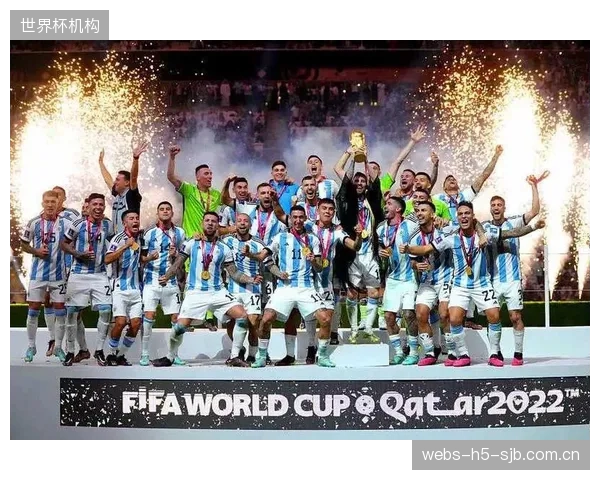 国际足联确认2026世界杯淘汰赛将沿用加时赛与五轮点球决胜规则。 国际足联确认2026世界杯淘汰赛将沿用加时赛与五轮点球决胜规则。